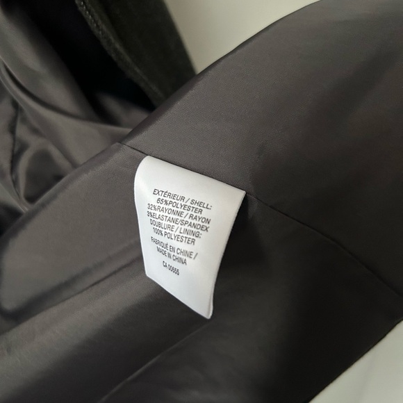 Reitmans Women's Pantsuit Size 3 - Gray Pinstripe - Picture 5 of 9